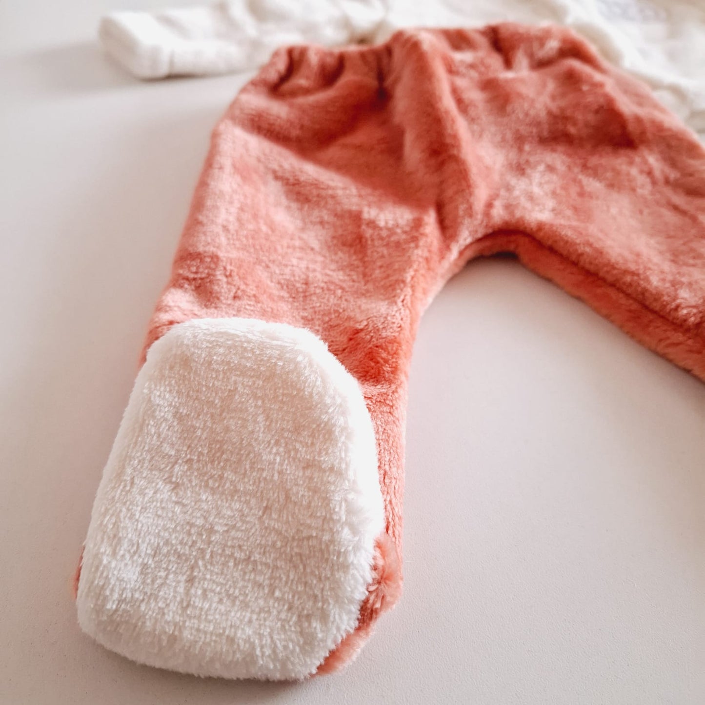 Conjunto peluche bordado