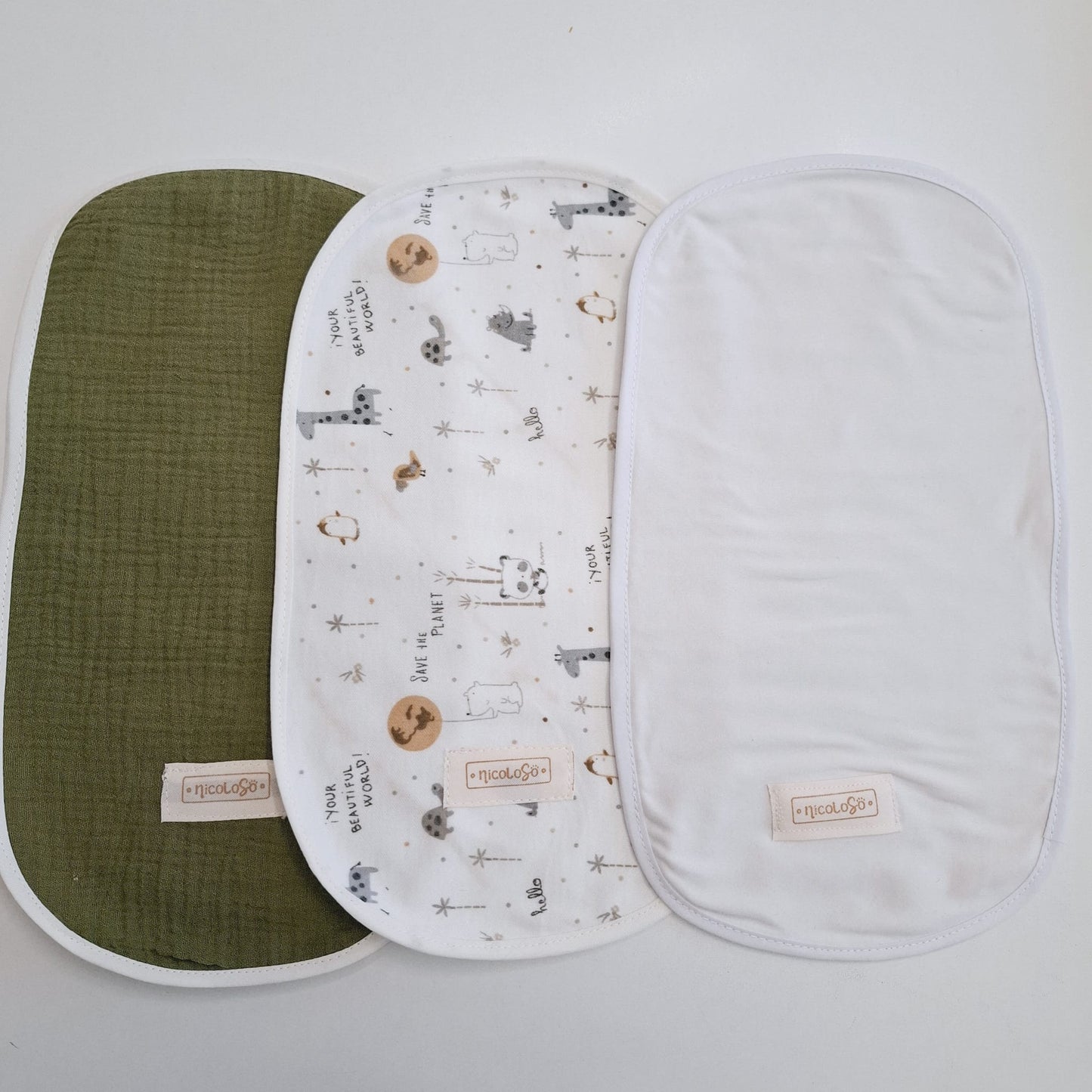 Pack verde seco, animales, blanco