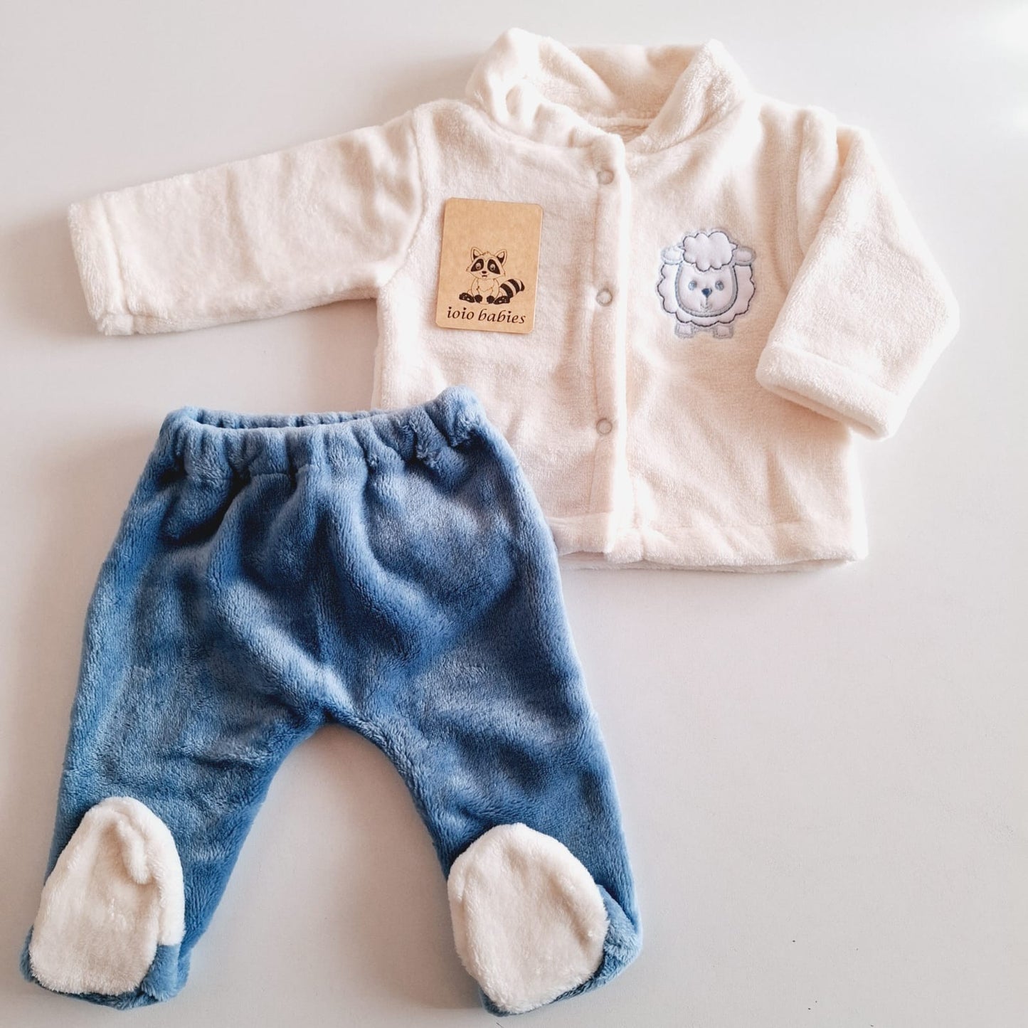 Conjunto peluche bordado