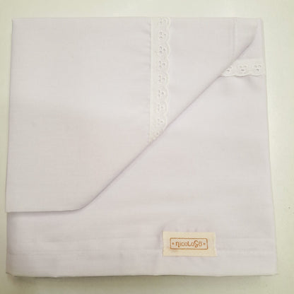 Sábana para cuna blanca con broderie