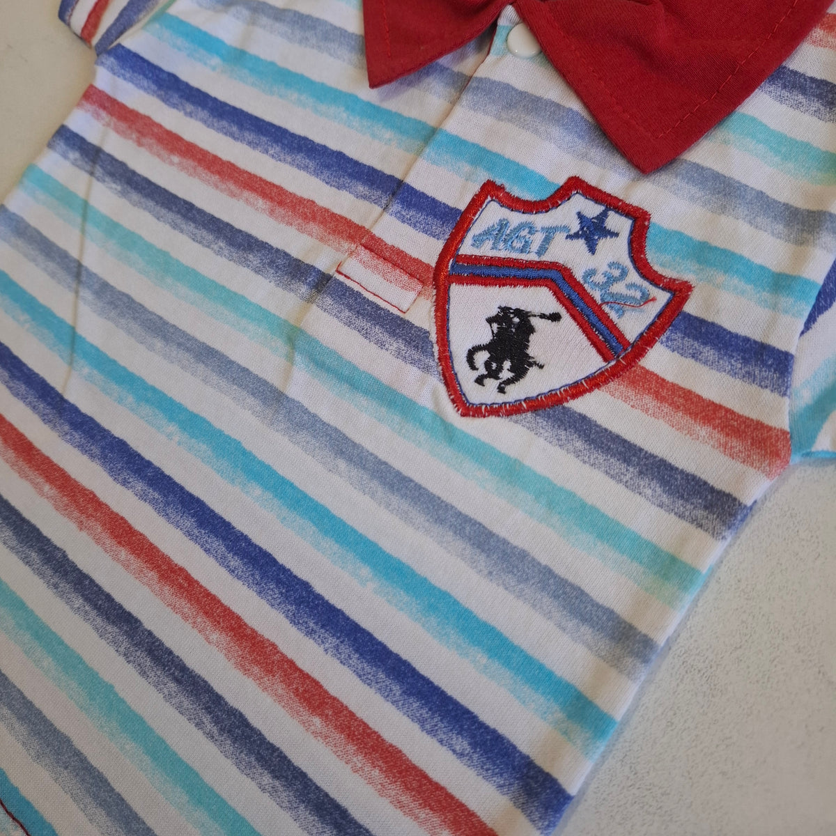 Remera rayas con cuello