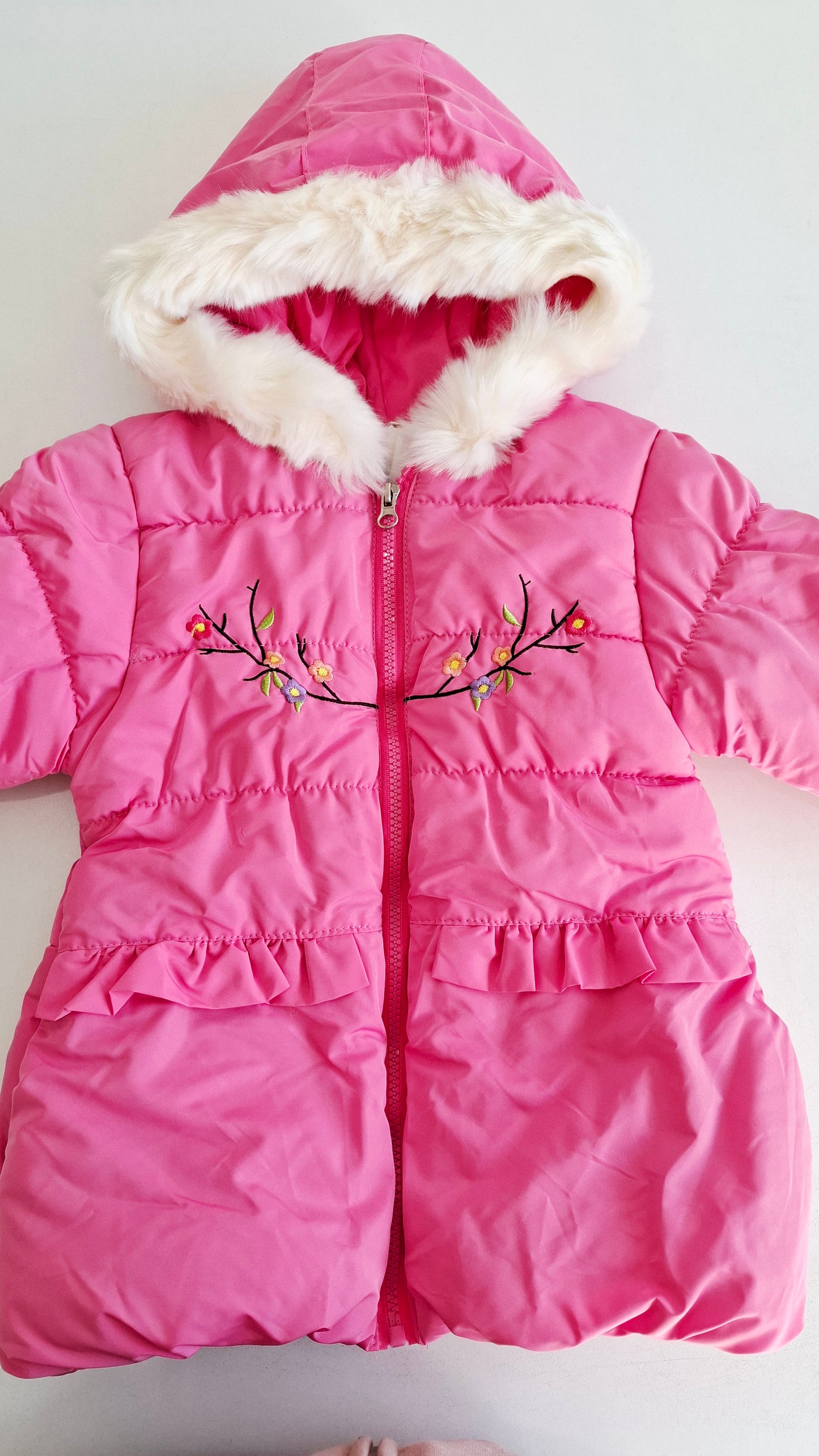 Campera Puffer con Capucha y Corderito Flores