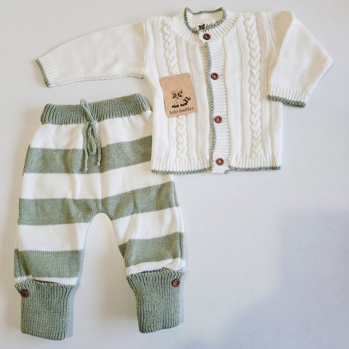 Ajuar Pequeño Tesoro (Hilo)